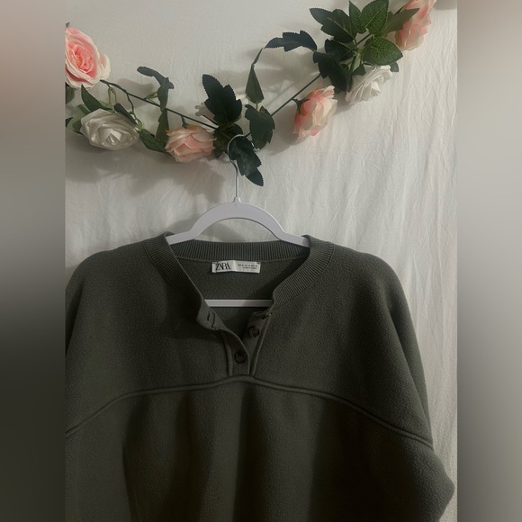 Zara pullover - Picture 2 of 2